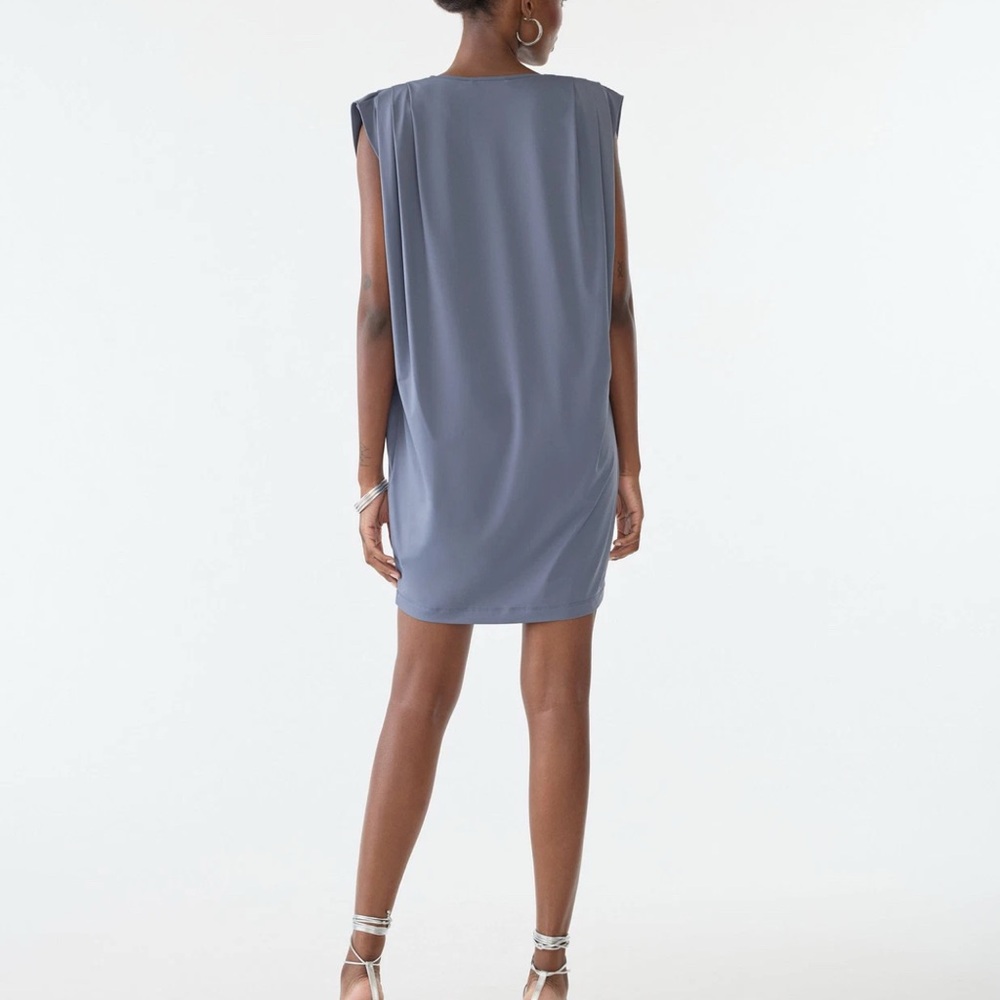 GSTQ T-Shirt Dress Slate Gray with Crew Neck for Cocktail - Picture 3 of 6